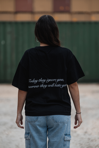"Silence To Iconic" Oversize-Shirt Unisex